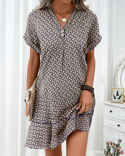 Short Sleeve V-Neck Casual Dress with Lightweight Design