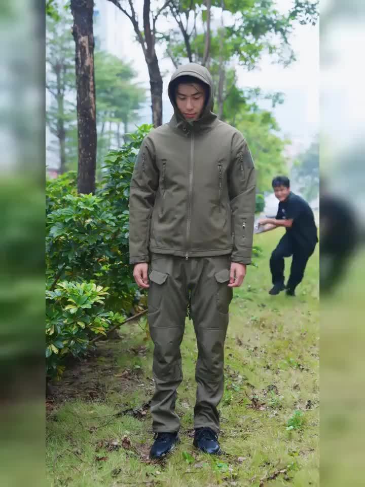 Tactical Two-Piece Outfit for Men | Outdoor Adventure Style